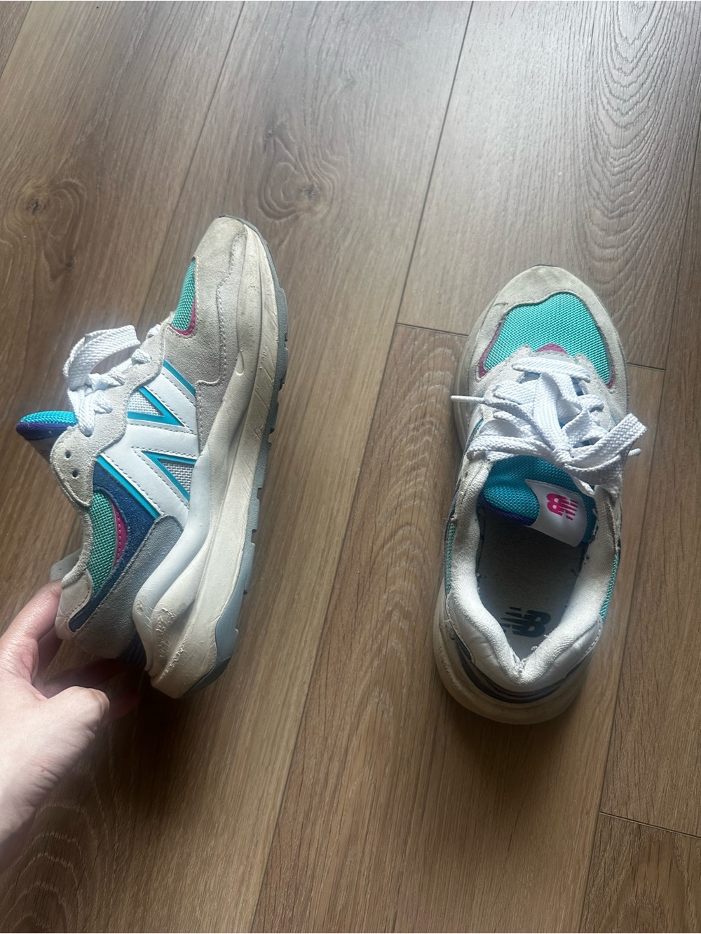 New Balance Turquoise and Pink
